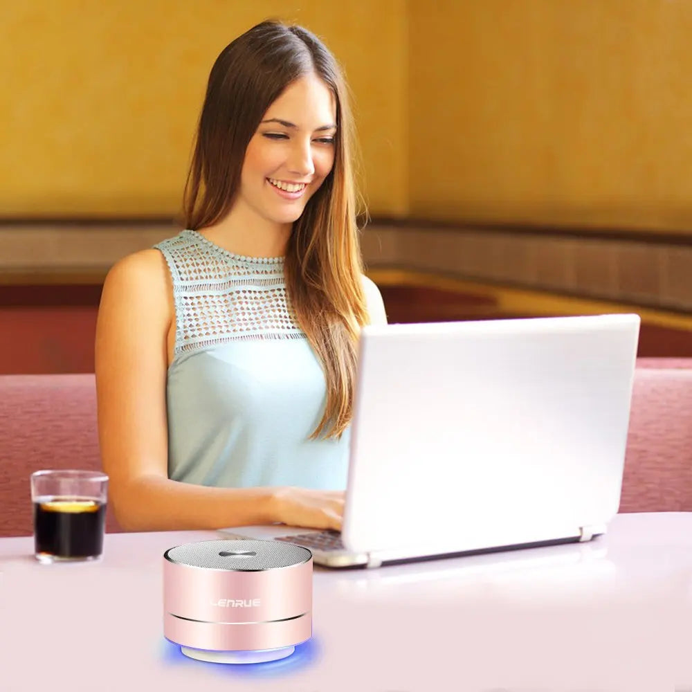 LENRUE Portable Wireless Bluetooth Speaker Stereo Portable Led Speakers with Built Mic MP3 MINI Subwoof Smart Column Loudspeaker