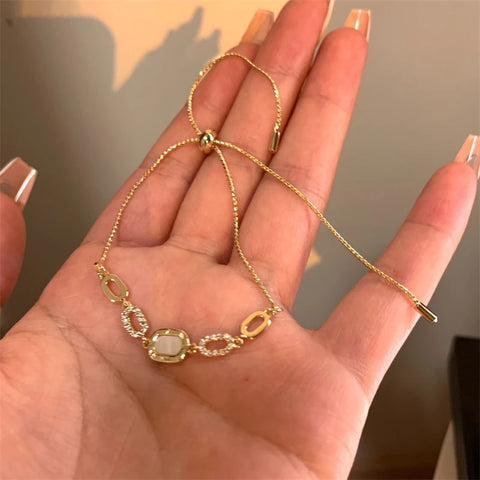 S0e6b2c9e710c48589ebe9949adde4592L