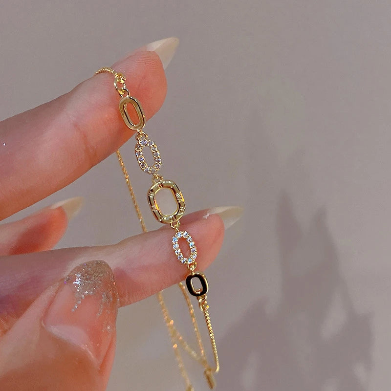 S87982ab2852a415aa7b5f53fd1516c8ap